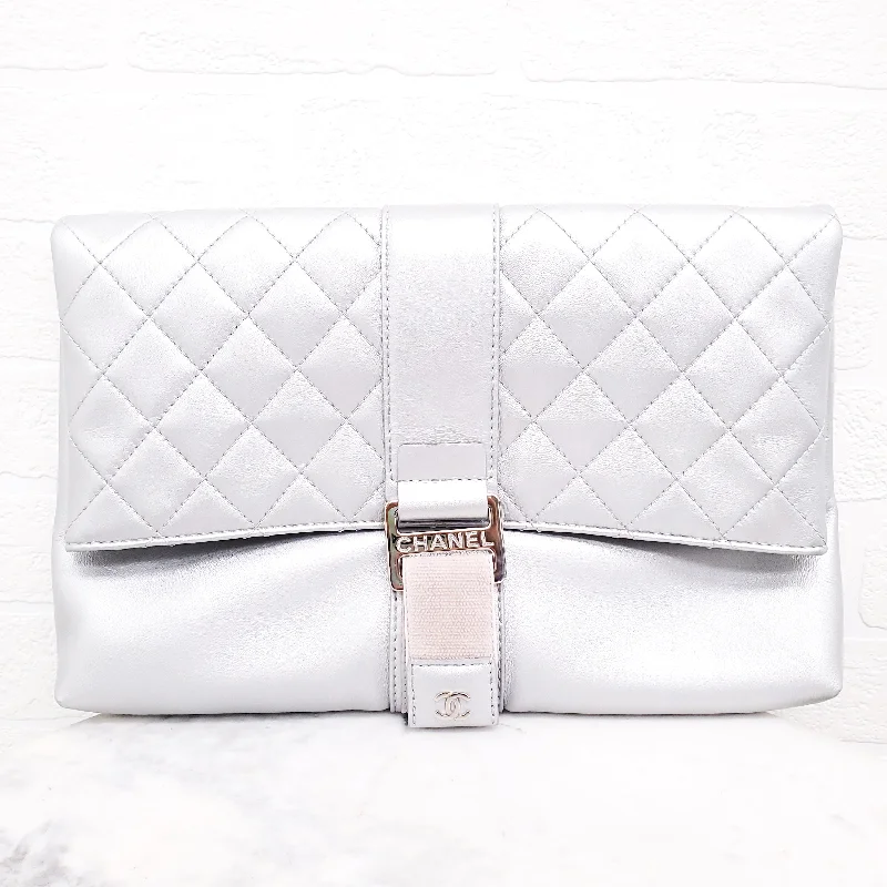 CHANEL TIMELESS CLASSIQUE LEATHER CLUTCH